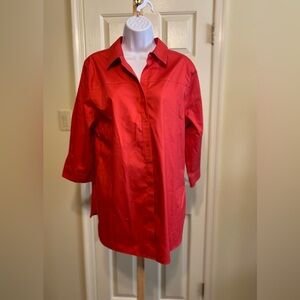 NWOT Chicos - Fuschia v-neck non-iron button-down long shirt Size: 12 = 2 Chicos